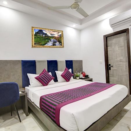 Hotel S B Inn - Near New Delhi Railway Station Paharganj Esterno foto