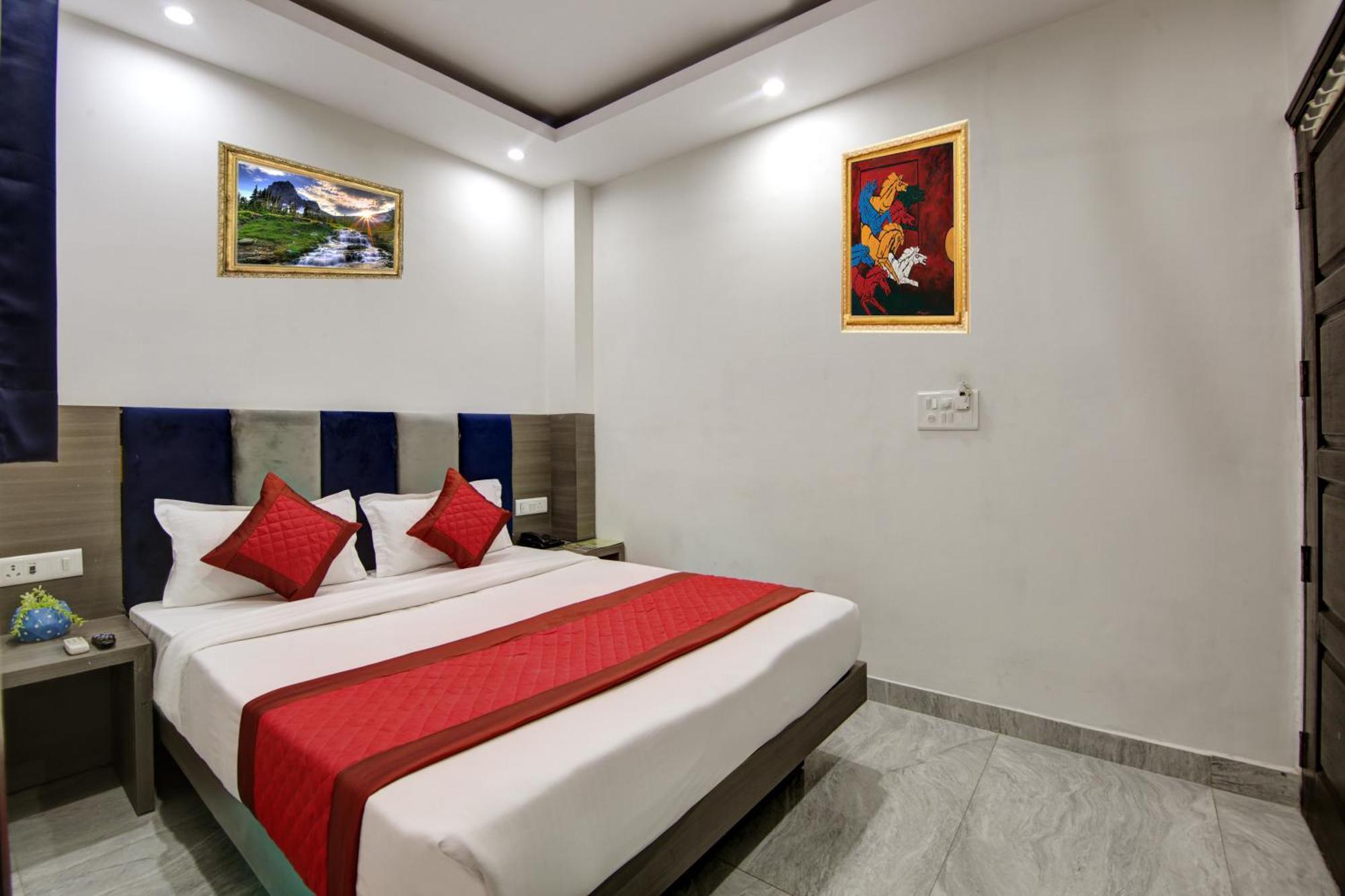 Hotel S B Inn - Near New Delhi Railway Station Paharganj Esterno foto